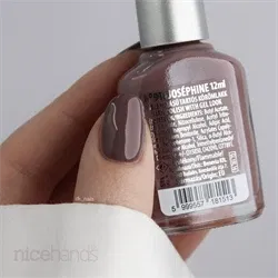 916 Joséphine, Moyra Gel look Neglelak